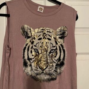 Tiger shirt